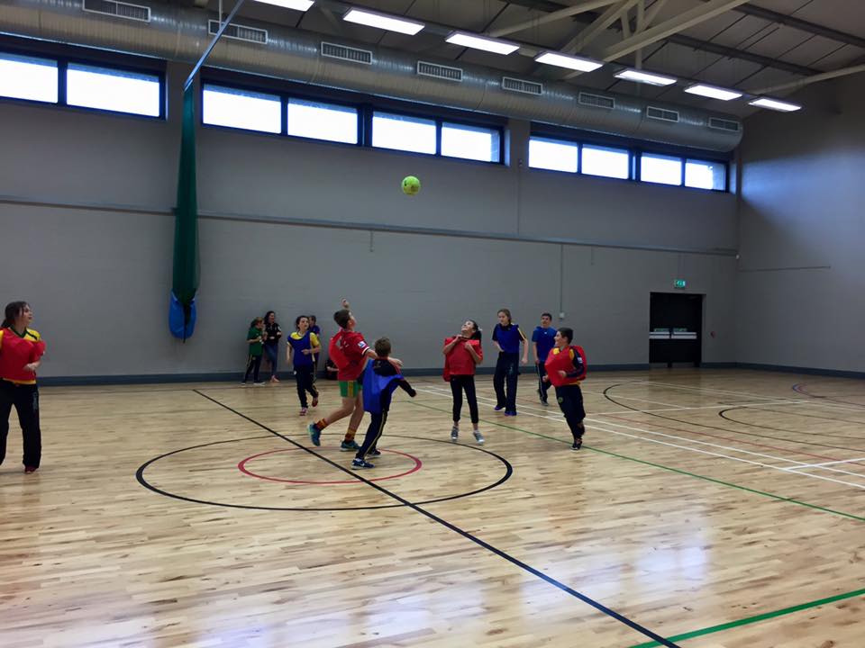 Youth Club - indoor Football